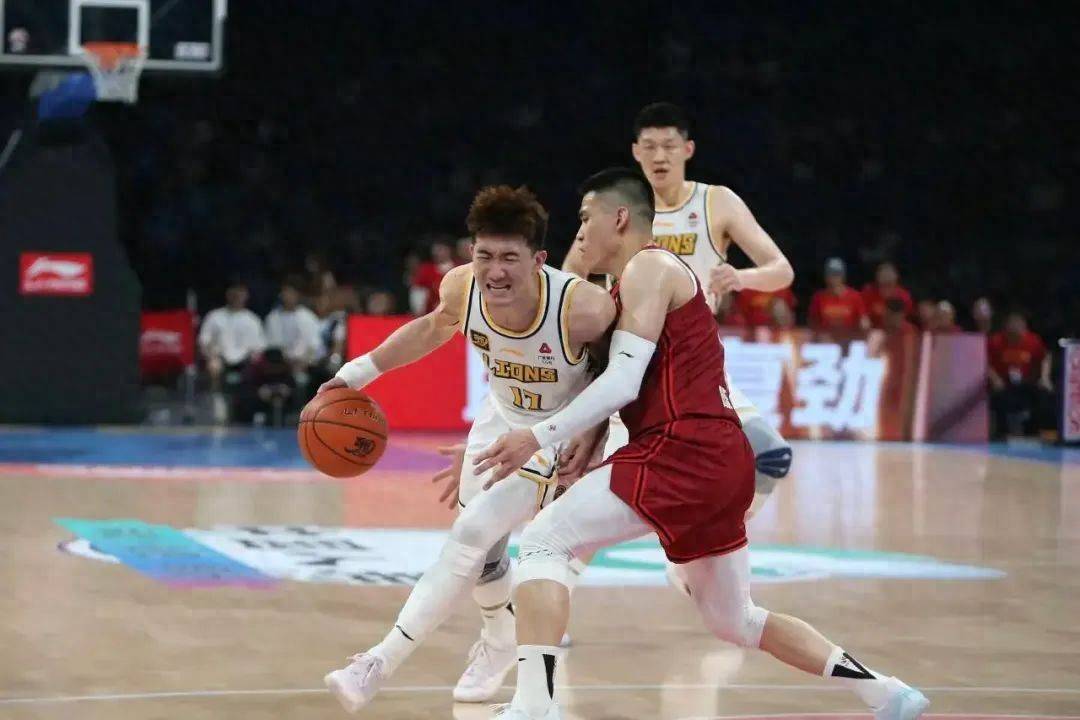 关于胡金秋27分广厦击败辽宁赵睿26分新疆胜吉林的信息