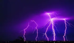 雷瓦瓦主场告捷，成功力挽狂澜